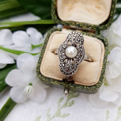 vintage style engagement rings