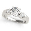 Round-cut-diamond-side-stone